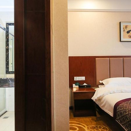Xin Jue Jiayi Hotel Airport And International Resort Shanghai Exterior foto