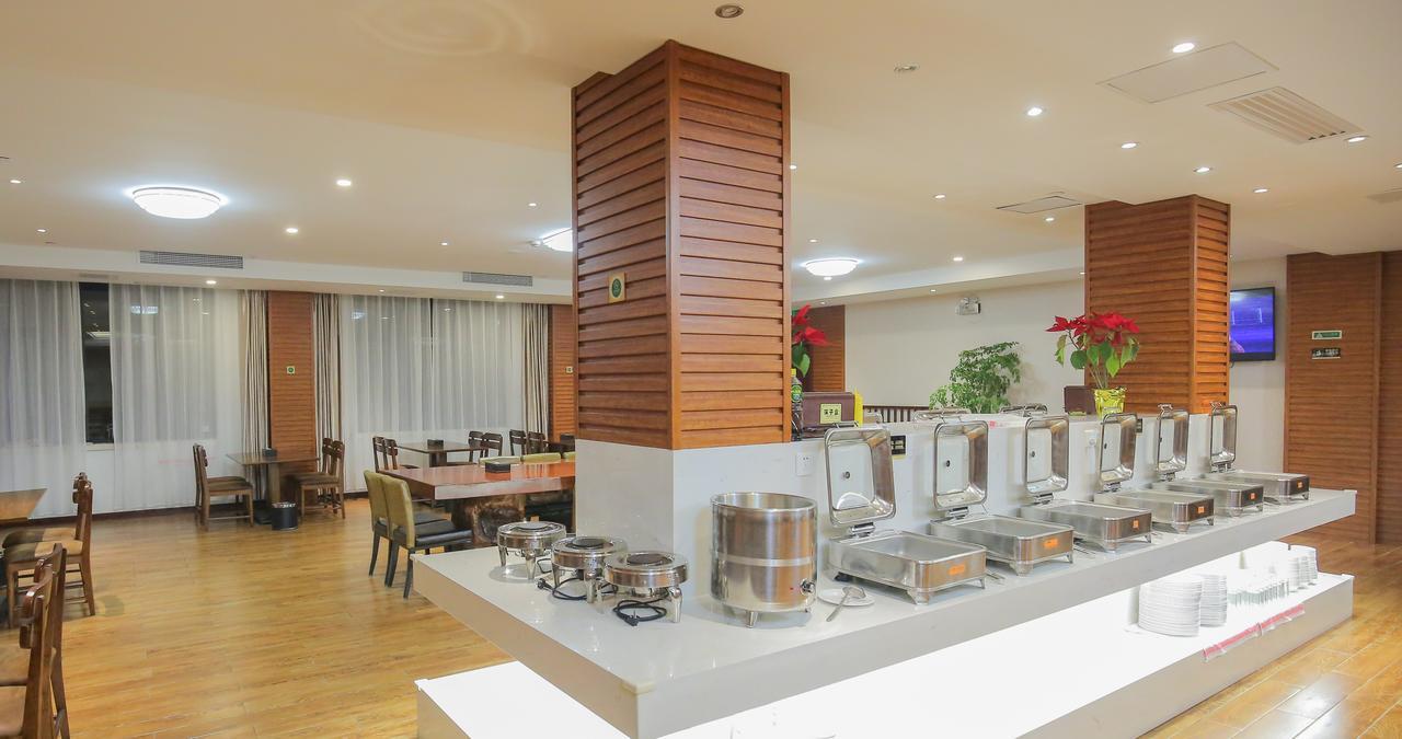 Xin Jue Jiayi Hotel Airport And International Resort Shanghai Exterior foto