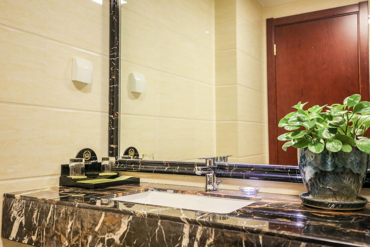 Xin Jue Jiayi Hotel Airport And International Resort Shanghai Exterior foto